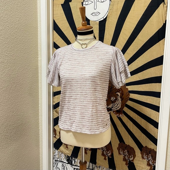 π Beautiful everyday top - Picture 4 of 11